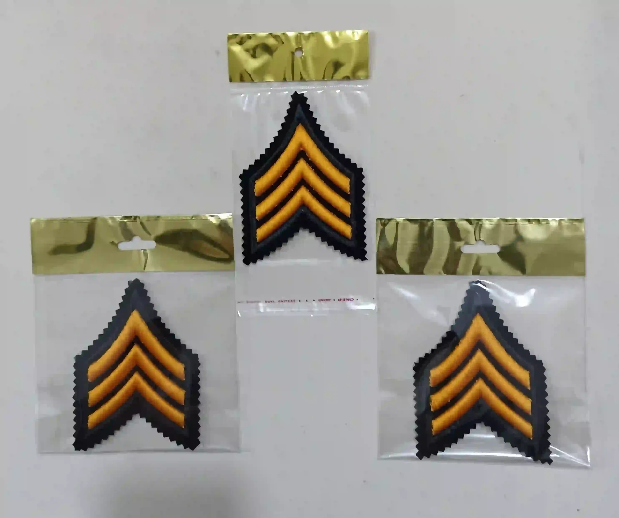 goroohban_1_amrikayi_artesh_talayi_ba_dordoozi_meshki