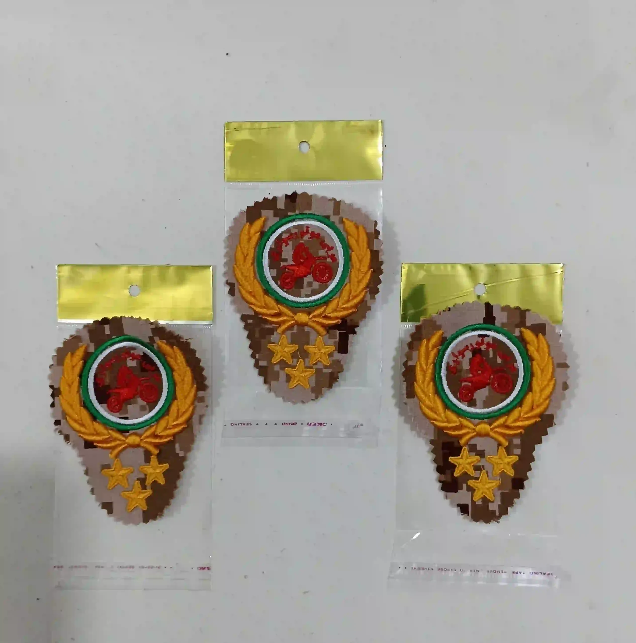 morabi_motor_savari_3_setareh_barjeste_parche_dijital_khaki