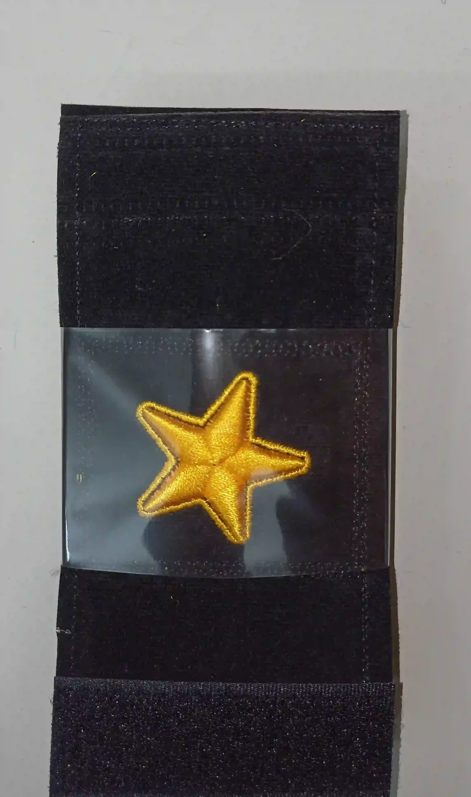 sotvan_sevom_artesh_nakh_golabton